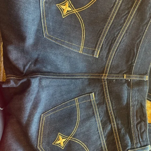 Mens LV items